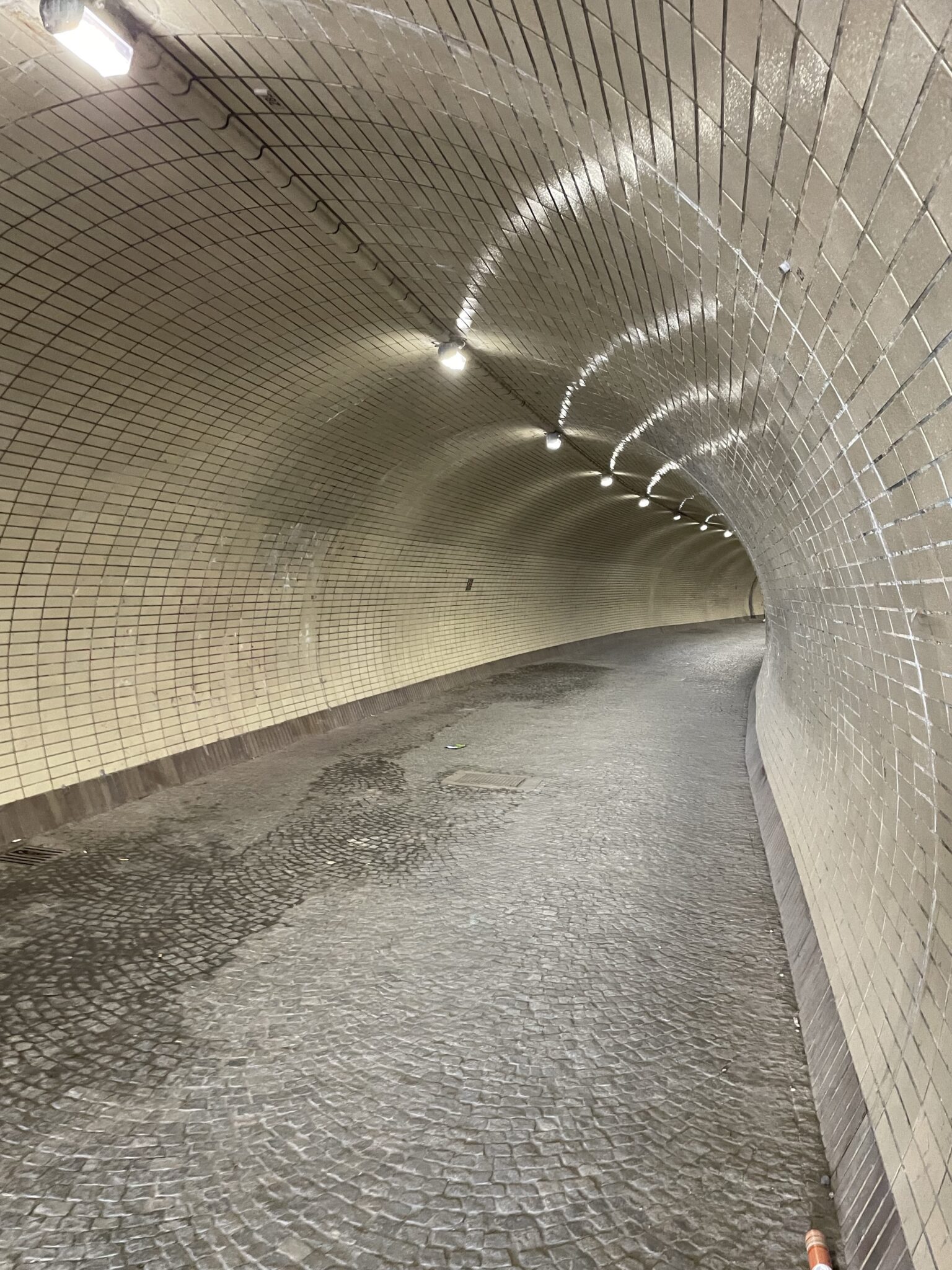 Inside of Žižkovský Tunnel