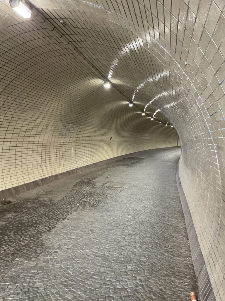 Inside the Žižkovský Tunnel